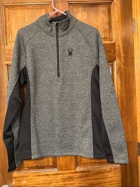 Spyder Men’s Gray & Black Zip-Up Sweater Pullover